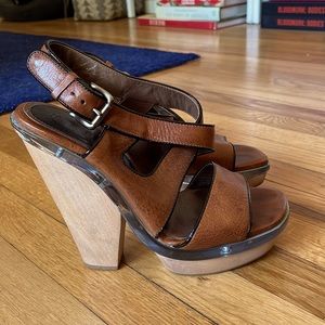 Vintage Marni Criss Cross Leather Wood & Lucite Heels Sandals Sz 39